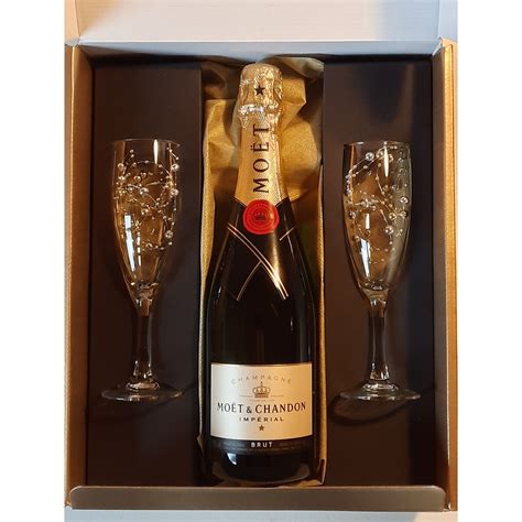 moet and chandon gift set